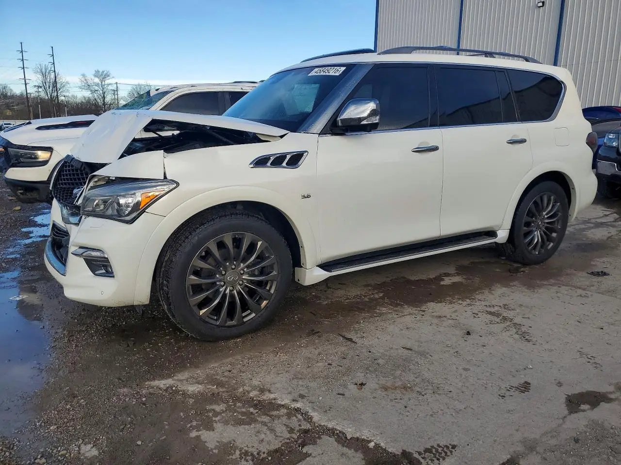 2015 INFINITI QX80