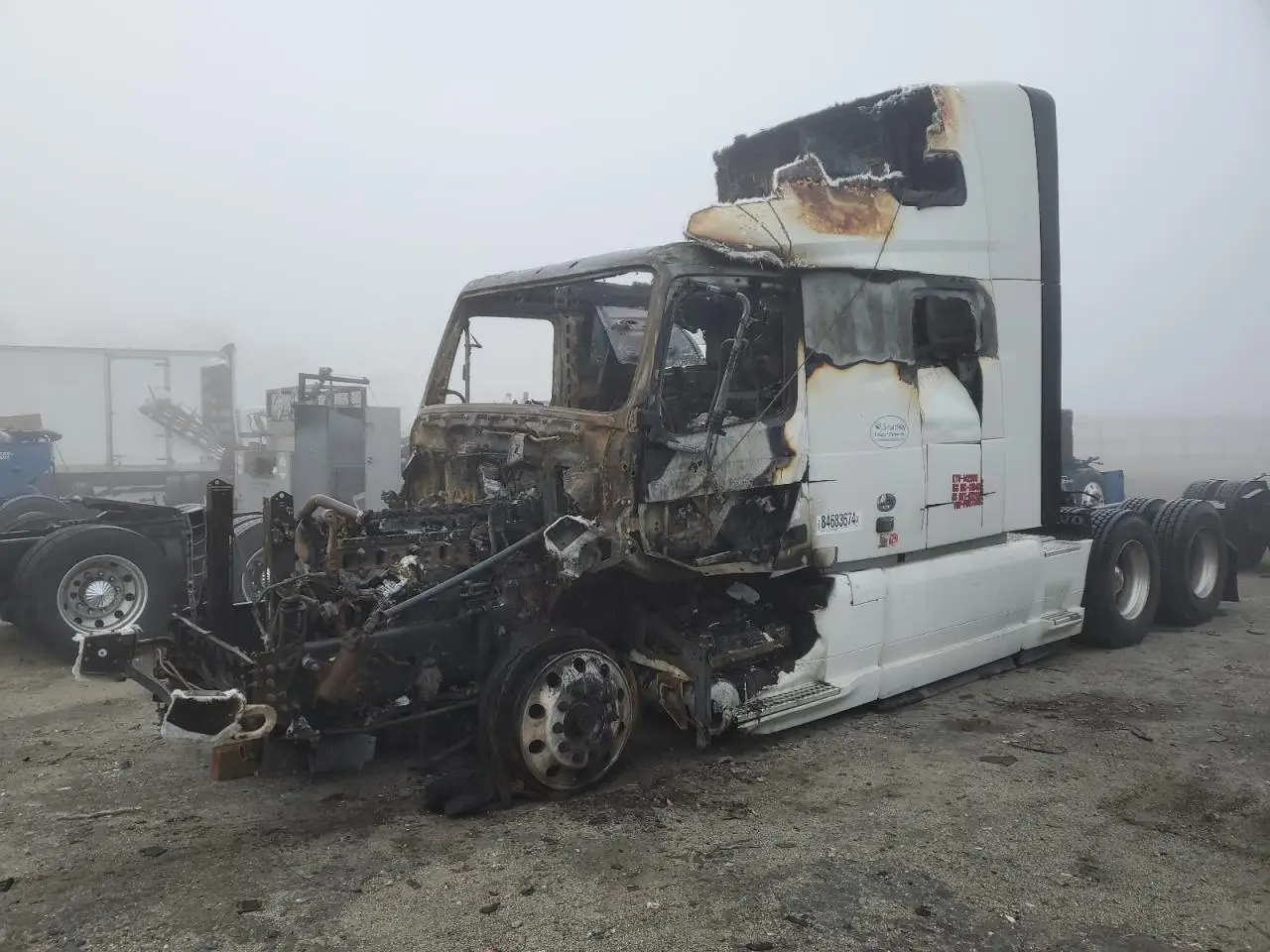 2019 VOLVO VN