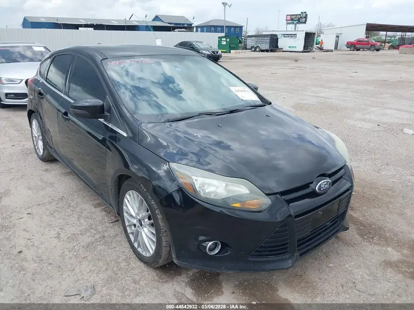 FORD FOCUS 2014. Lot# 44542932. VIN 1FADP3N24EL342068