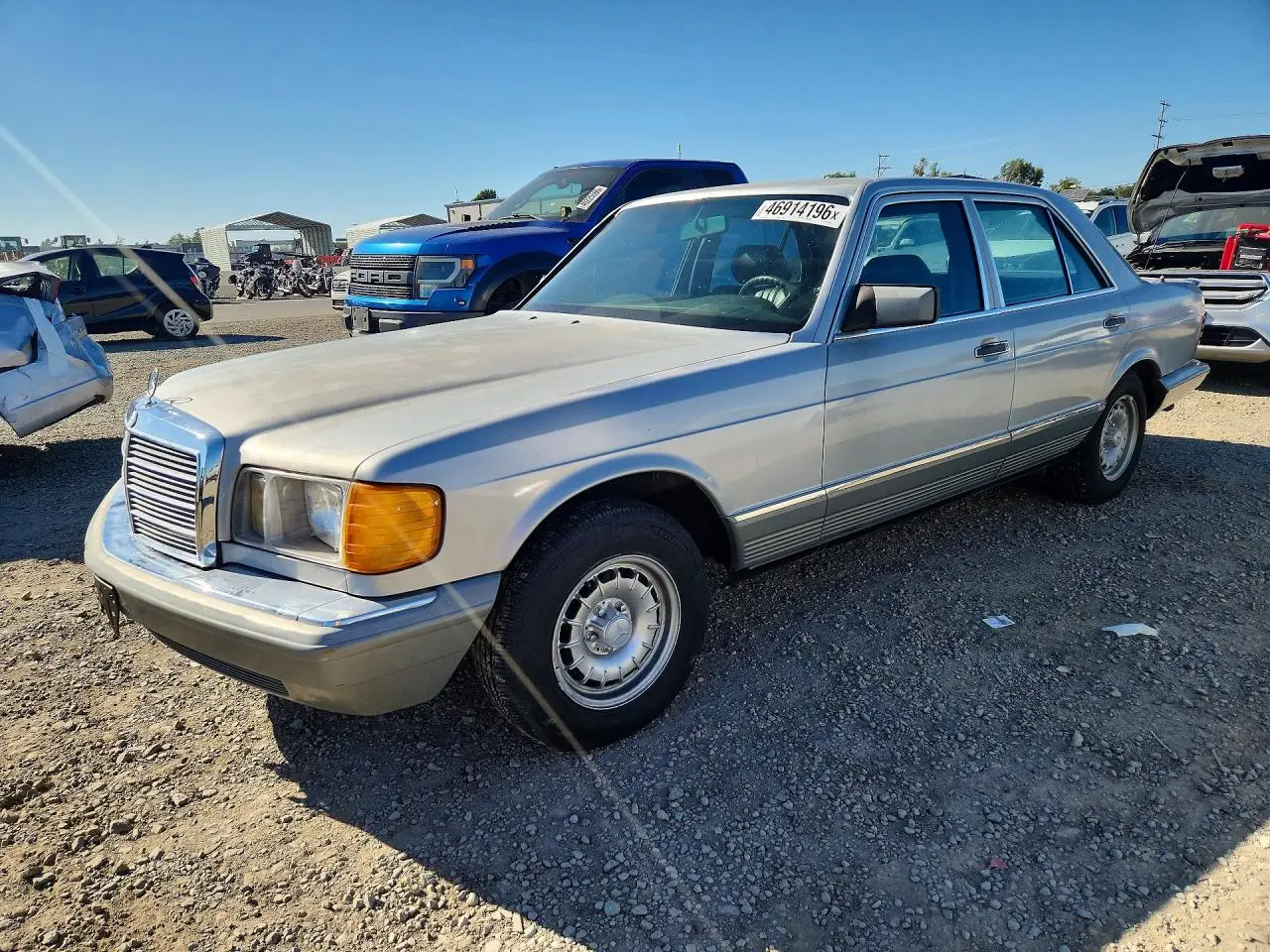 1985 MERCEDES-BENZ 380-CLASS