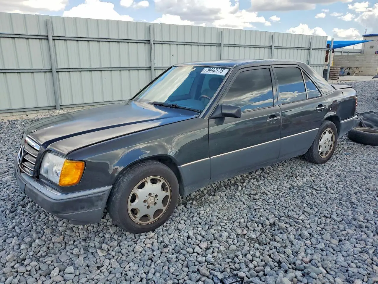 1992 MERCEDES-BENZ 400