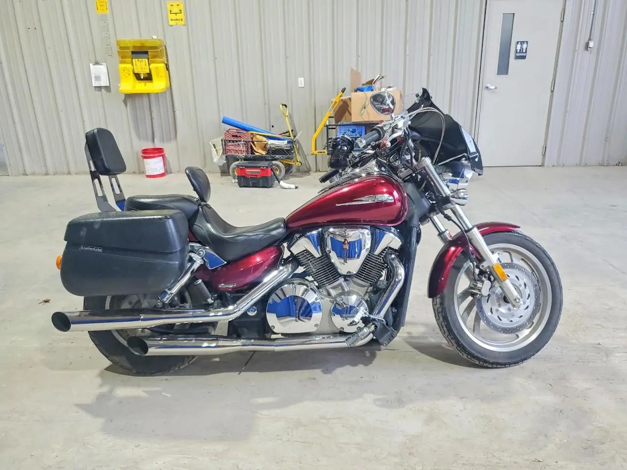 2006 HONDA VTX CYCLE