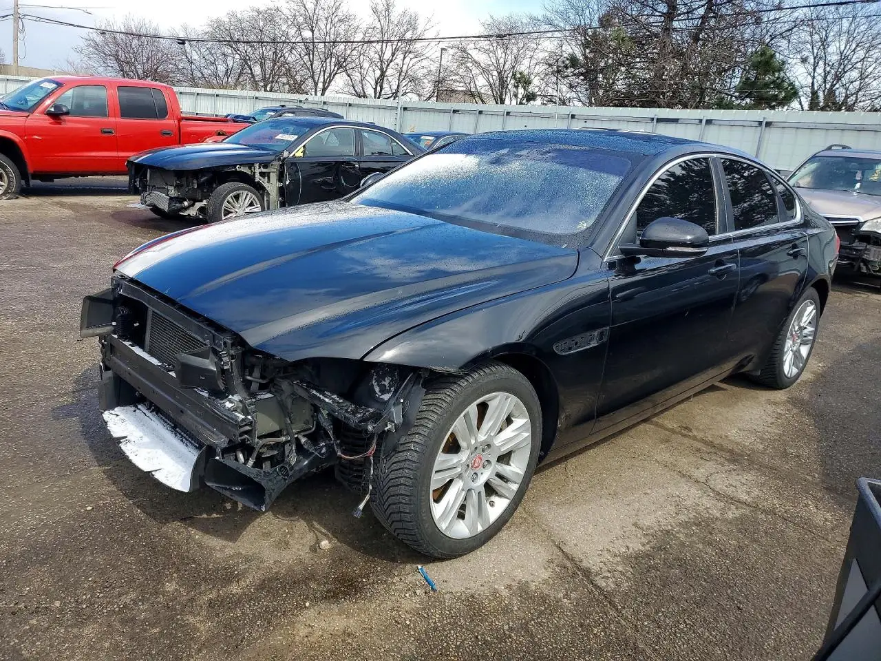 2016 JAGUAR XF