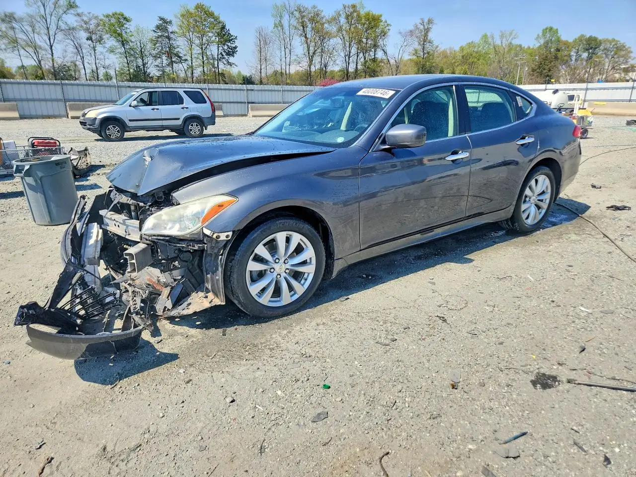 2011 INFINITI M37