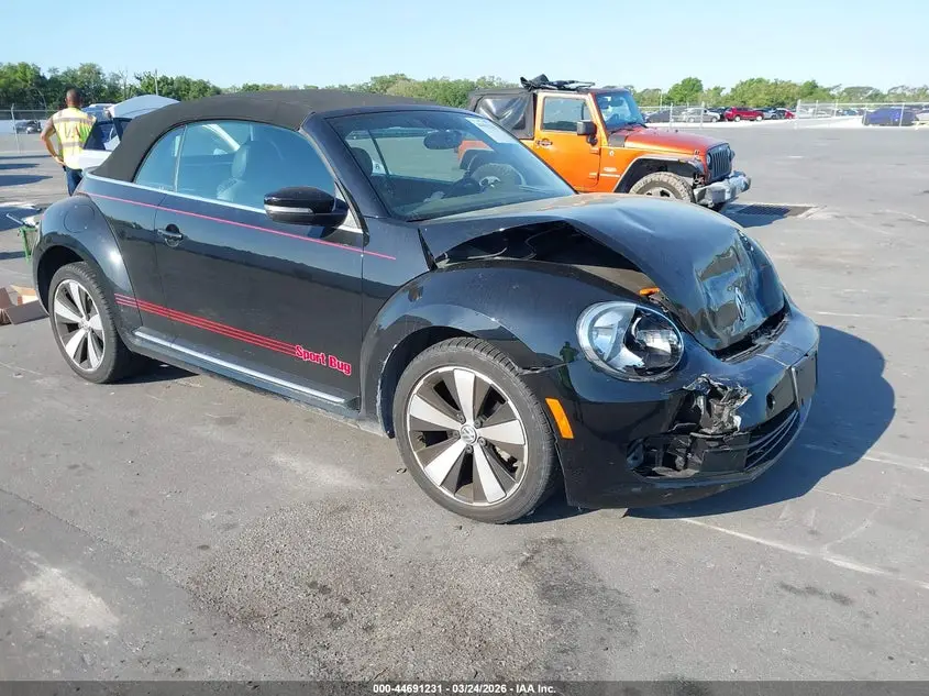 2014 VOLKSWAGEN BEETLE