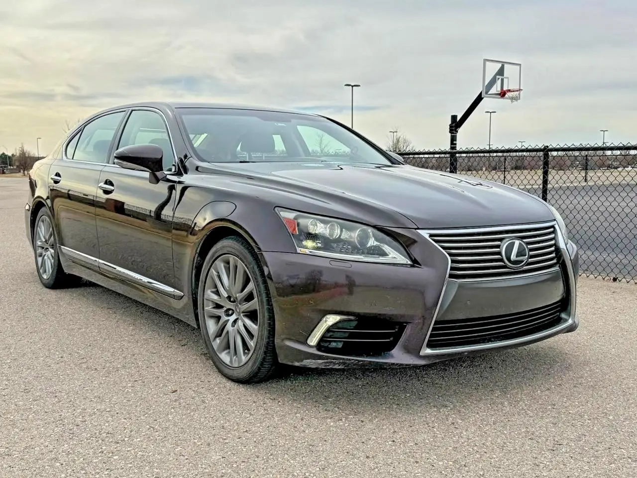 2015 LEXUS LS460