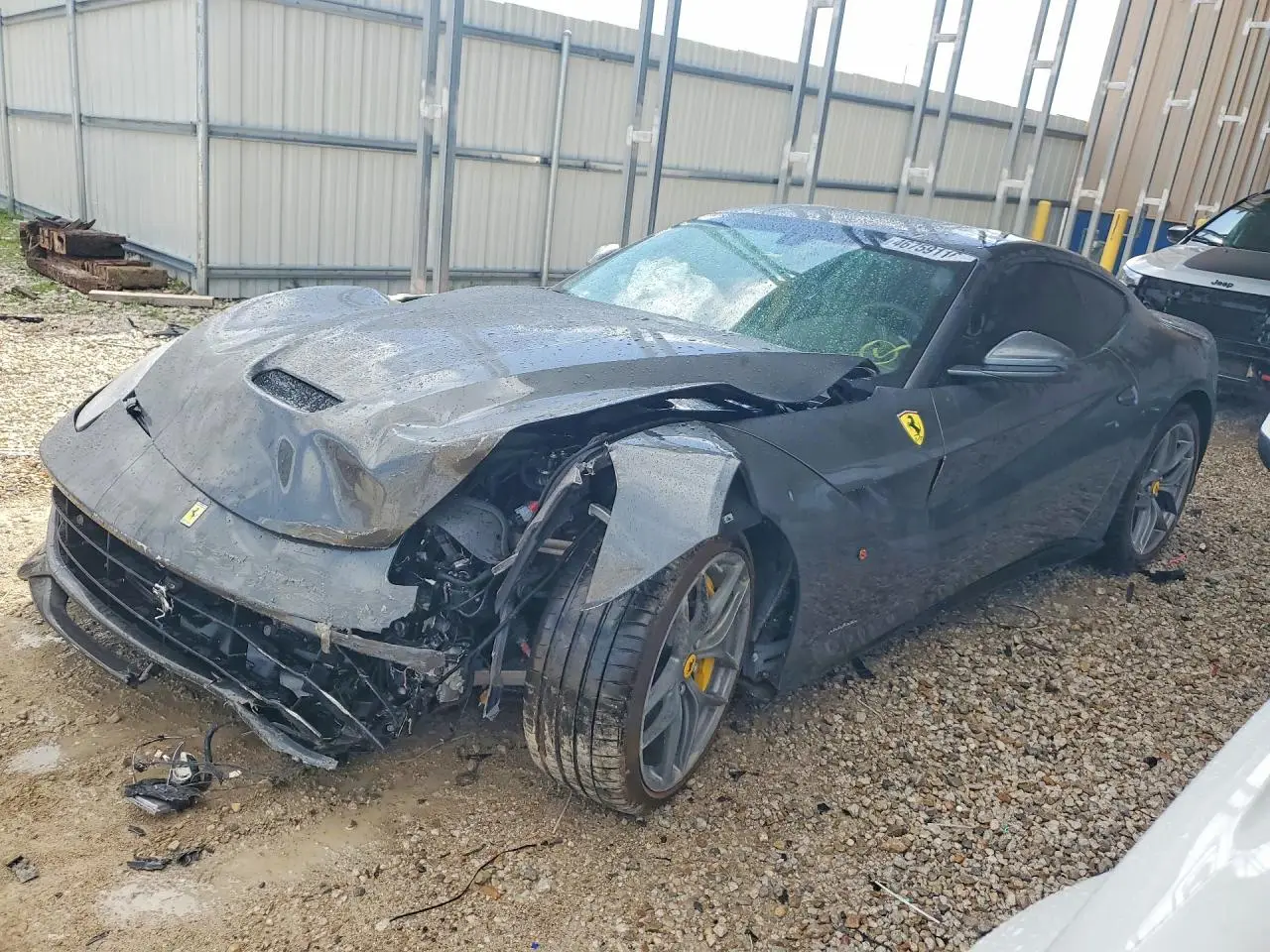 2016 FERRARI F12