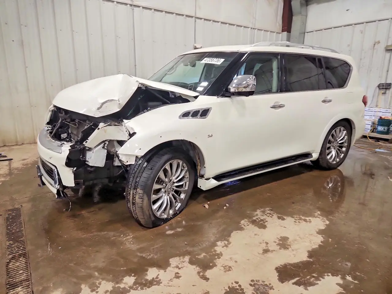 2017 INFINITI QX80