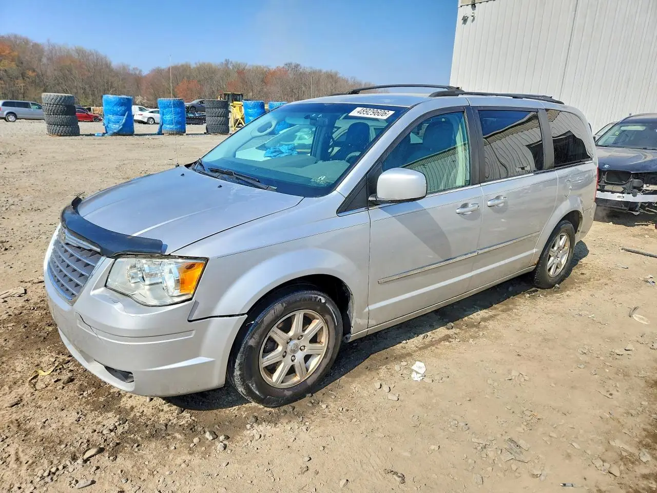 2010 CHRYSLER MINIVAN