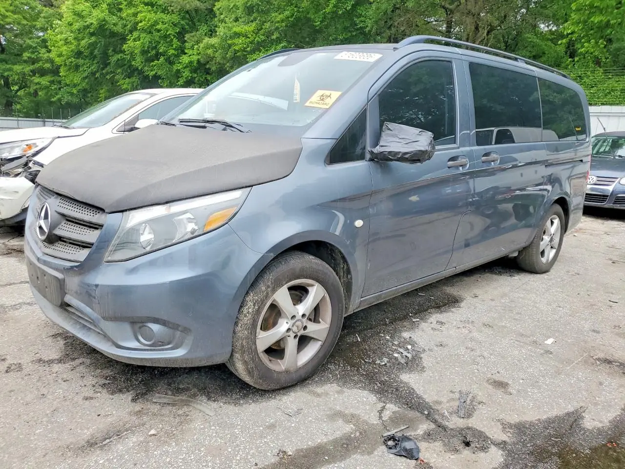2016 MERCEDES-BENZ METRIS