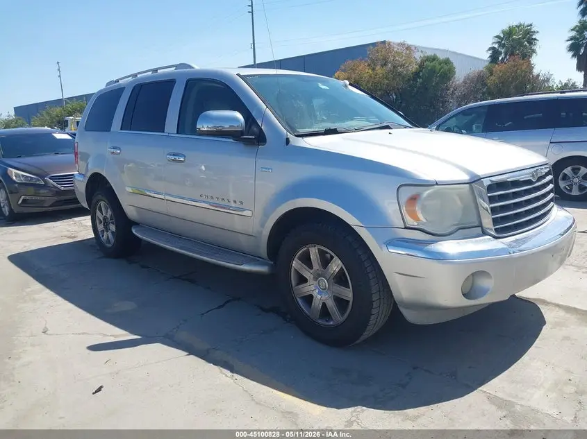 2008 CHRYSLER ASPEN