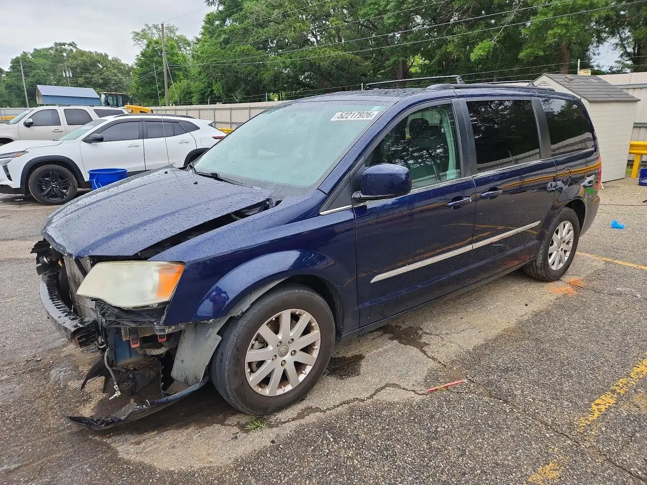 2013 CHRYSLER MINIVAN