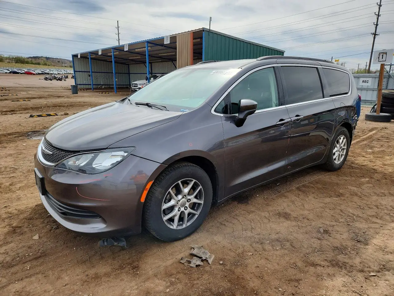 2020 CHRYSLER MINIVAN
